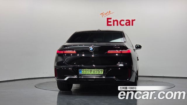 BMW 7-Series 740d xDrive M Sport