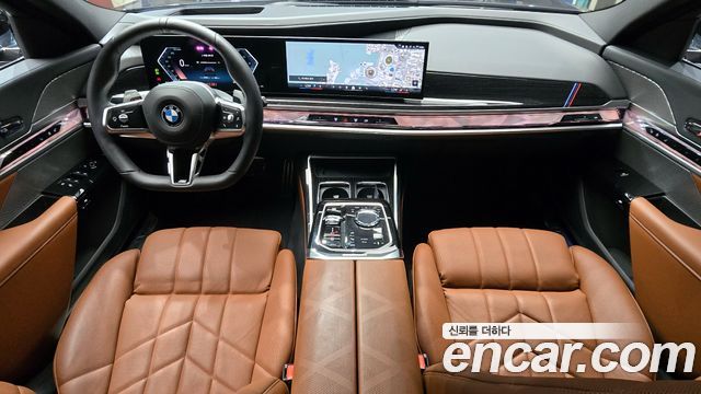 BMW 7-Series 740i xDrive M Sport
