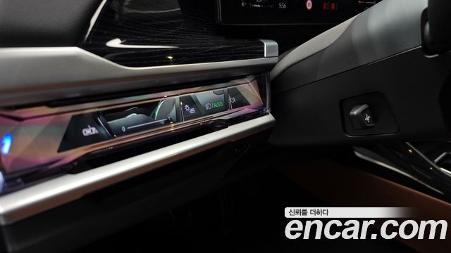 BMW 7-Series 740i xDrive M Sport