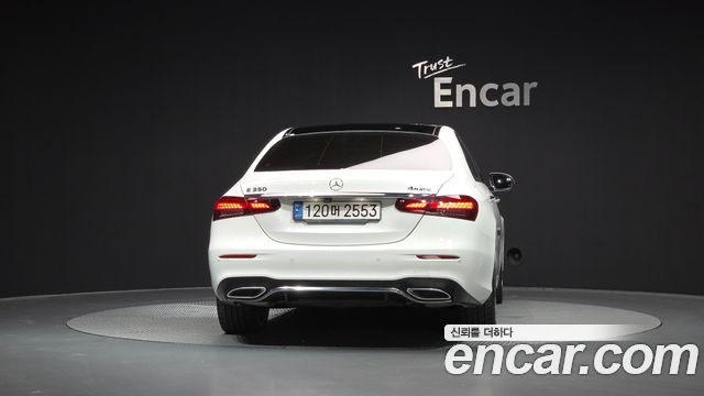 Mercedes-Benz E-Class E350 4MATIC AMG Line
