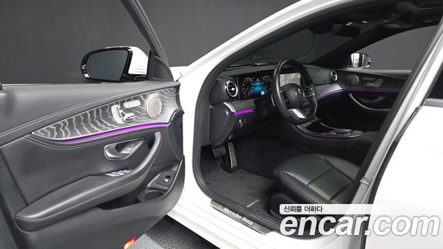 Mercedes-Benz E-Class E350 4MATIC AMG Line