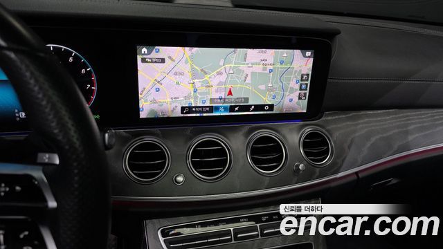 Mercedes-Benz E-Class E350 4MATIC AMG Line