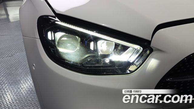 Mercedes-Benz E-Class E350 4MATIC AMG Line