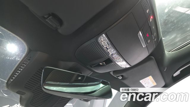 Mercedes-Benz E-Class E350 4MATIC AMG Line