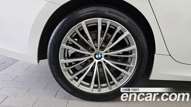 BMW 3-Series 320d Luxury