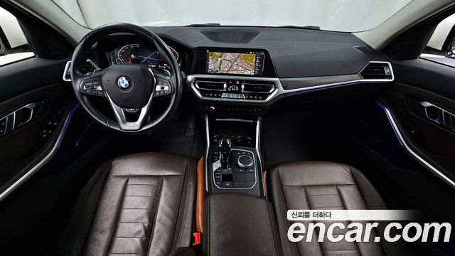 BMW 3-Series 320d Luxury