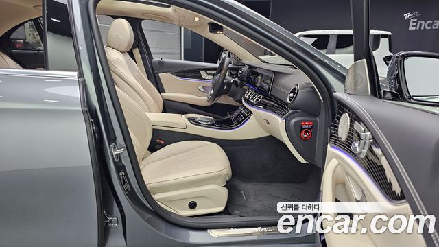 Mercedes-Benz E-Class E450 4MATIC Exclusive