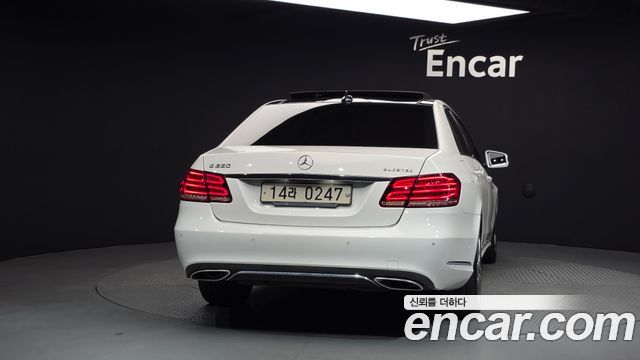 Mercedes-Benz E-Class E250 BlueTec 4MATIC AV
