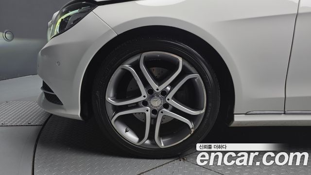 Mercedes-Benz E-Class E250 BlueTec 4MATIC AV