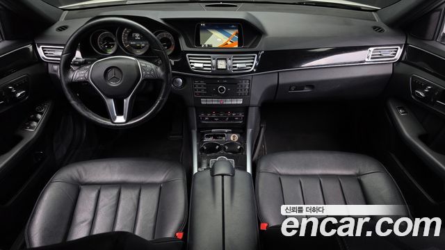 Mercedes-Benz E-Class E250 BlueTec 4MATIC AV