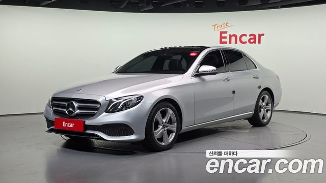 Mercedes-Benz E-Class E200 Avantgarde