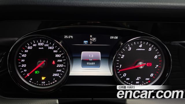 Mercedes-Benz E-Class E200 Avantgarde