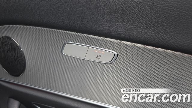 Mercedes-Benz E-Class E200 Avantgarde