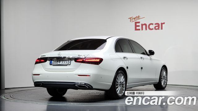 Mercedes-Benz E-Class E220d 4MATIC Exclusive
