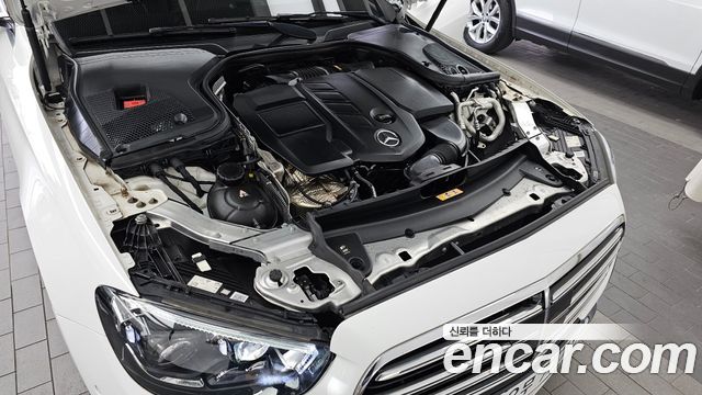 Mercedes-Benz E-Class E220d 4MATIC Exclusive