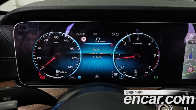 Mercedes-Benz E-Class E220d 4MATIC Exclusive