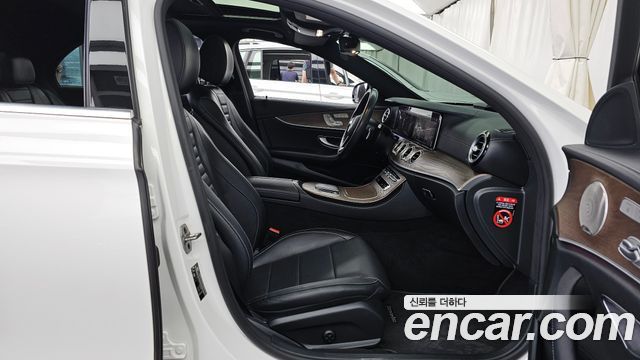 Mercedes-Benz E-Class E220d 4MATIC Exclusive
