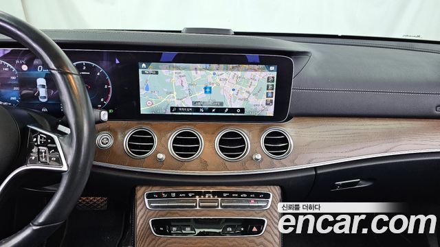Mercedes-Benz E-Class E220d 4MATIC Exclusive