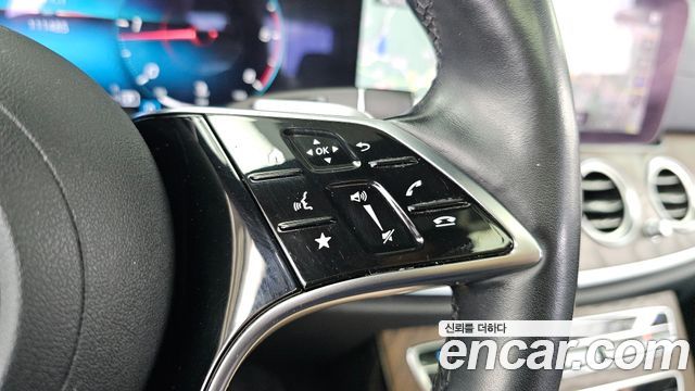 Mercedes-Benz E-Class E220d 4MATIC Exclusive