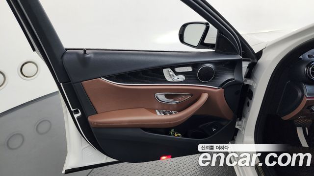 Mercedes-Benz E-Class E250 Avantgarde