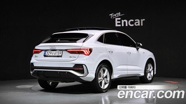 Audi Q3 35 TDI Premium Sportback