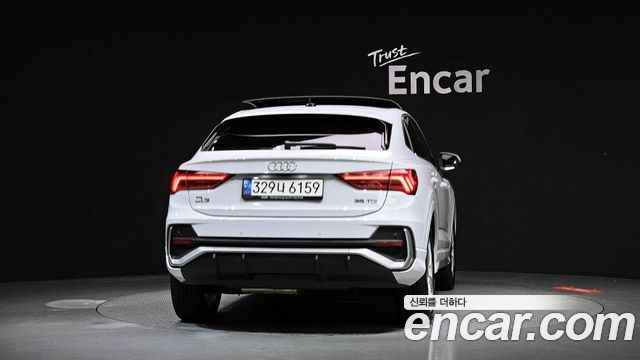 Audi Q3 35 TDI Premium Sportback