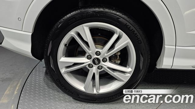Audi Q3 35 TDI Premium Sportback