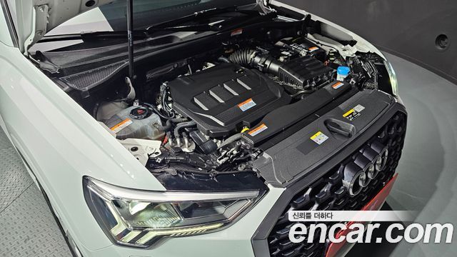 Audi Q3 35 TDI Premium Sportback