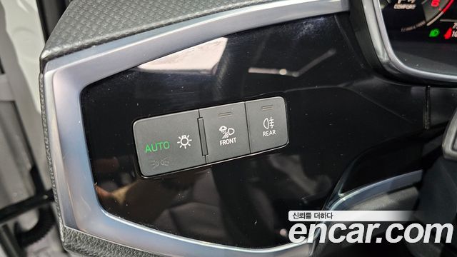 Audi Q3 35 TDI Premium Sportback