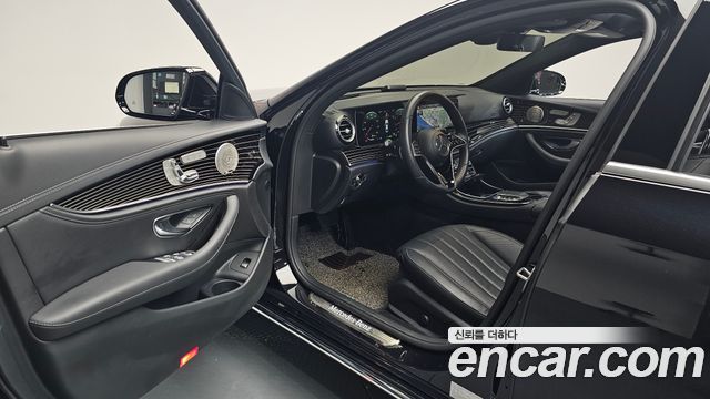 Mercedes-Benz E-Class E450 4MATIC Exclusive