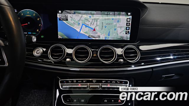 Mercedes-Benz E-Class E450 4MATIC Exclusive