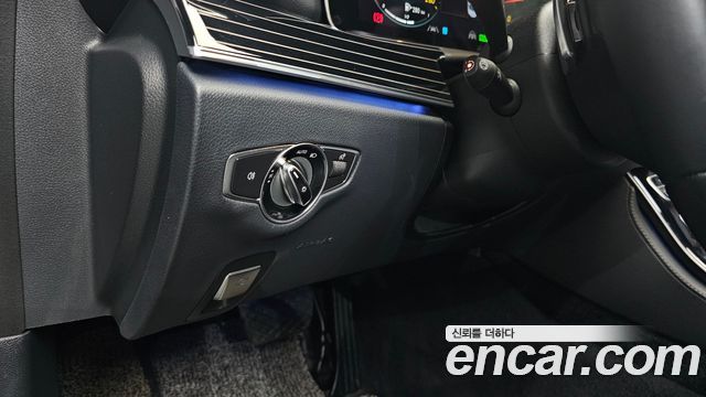 Mercedes-Benz E-Class E450 4MATIC Exclusive