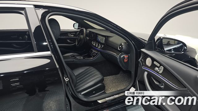 Mercedes-Benz E-Class E450 4MATIC Exclusive