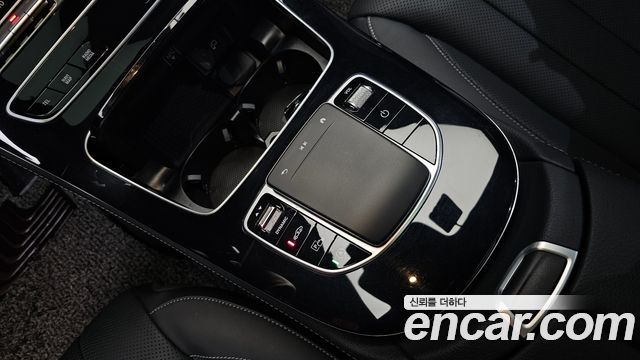 Mercedes-Benz E-Class E450 4MATIC Exclusive