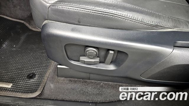 Land Rover Discovery 2.0 SD4 SE