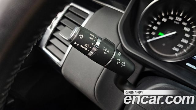 Land Rover Discovery 2.0 SD4 SE