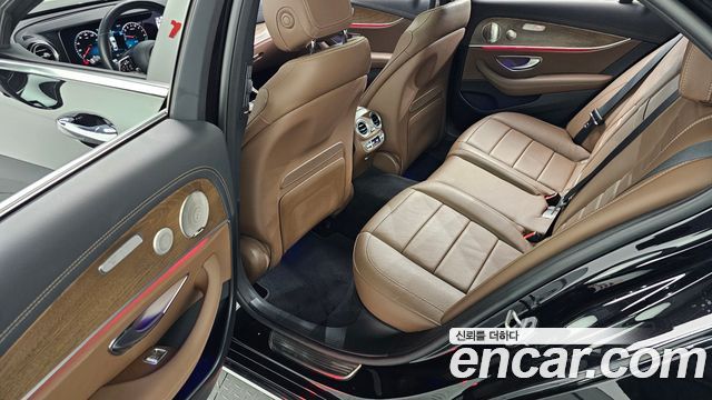 Mercedes-Benz E-Class E300e 4MATIC Exclusive