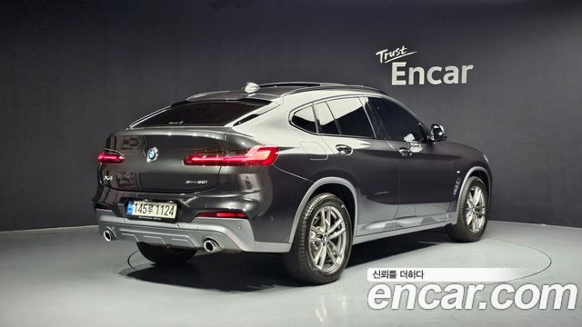 BMW X4 xDrive20i M Sports X Onlile Exclusive Edition
