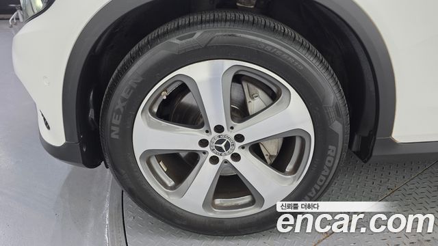 Mercedes-Benz GLC-Class GLC220 d 4MATIC Premium