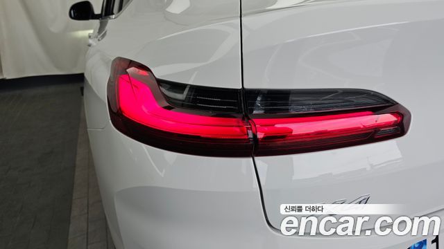 BMW X4 xDrive20i xLine