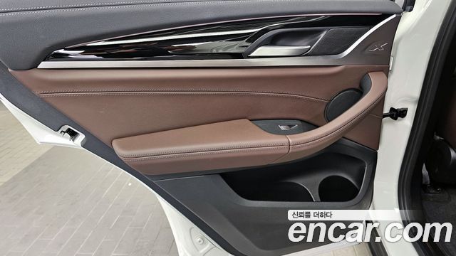 BMW X4 xDrive20i xLine
