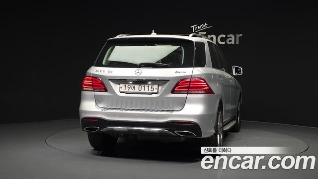 Mercedes-Benz GLE-Class GLE350 d 4MATIC