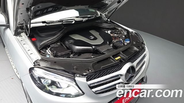 Mercedes-Benz GLE-Class GLE350 d 4MATIC