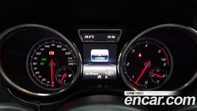 Mercedes-Benz GLE-Class GLE350 d 4MATIC