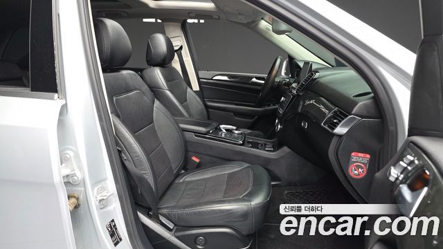 Mercedes-Benz GLE-Class GLE350 d 4MATIC