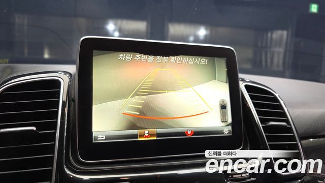 Mercedes-Benz GLE-Class GLE350 d 4MATIC