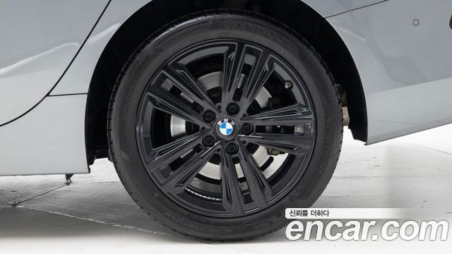 BMW 2-Series 220i Sport