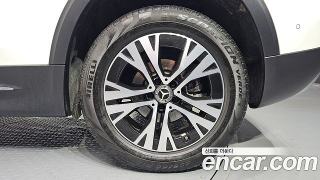 Mercedes-Benz GLB-Class GLB200 d