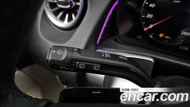 Mercedes-Benz GLB-Class GLB200 d