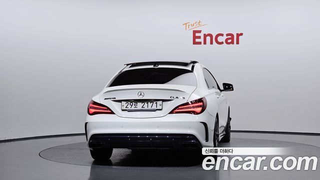 Mercedes-Benz CLA-Class CLA45 AMG 4MATIC